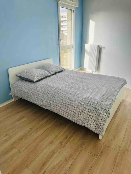 Appartement Grand Appt Proche Paris Parking à Aubervilliers Extérieur photo