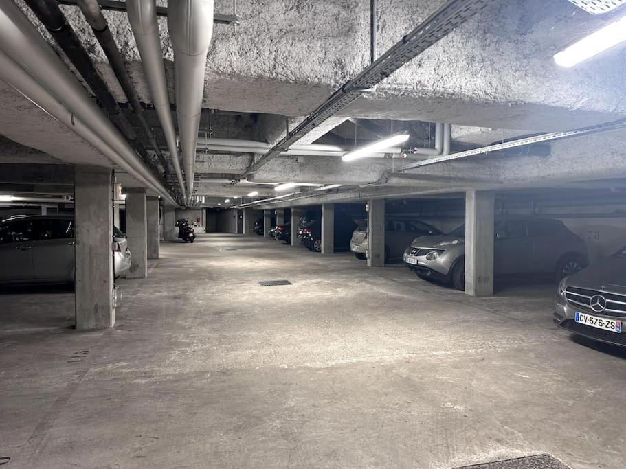 Appartement Grand Appt Proche Paris Parking à Aubervilliers Extérieur photo